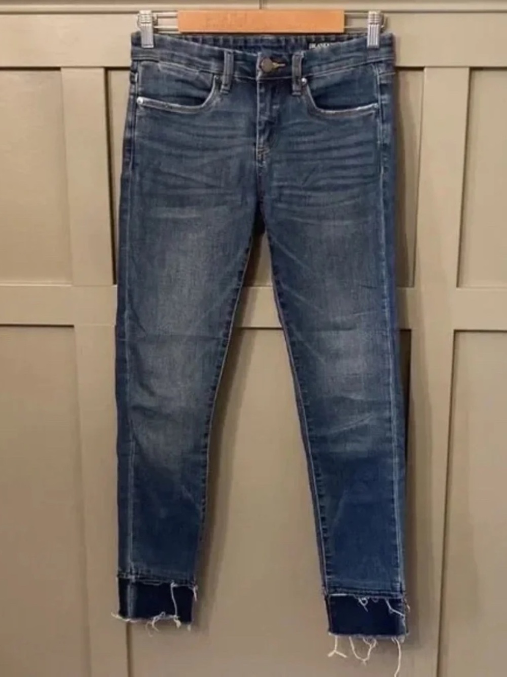 Blank NYC Crybaby Released Hem Skinny Jeans Size 26